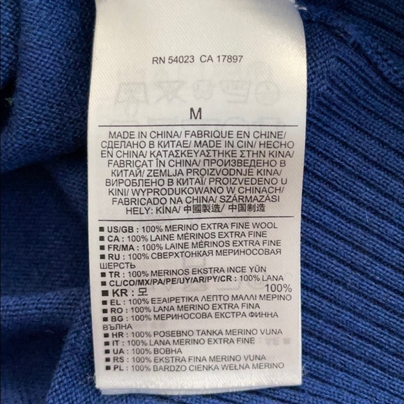 Banana Republic Wool Sweater - Picture 4 of 4